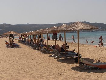 Dolphin Tavern in Plaka Naxos